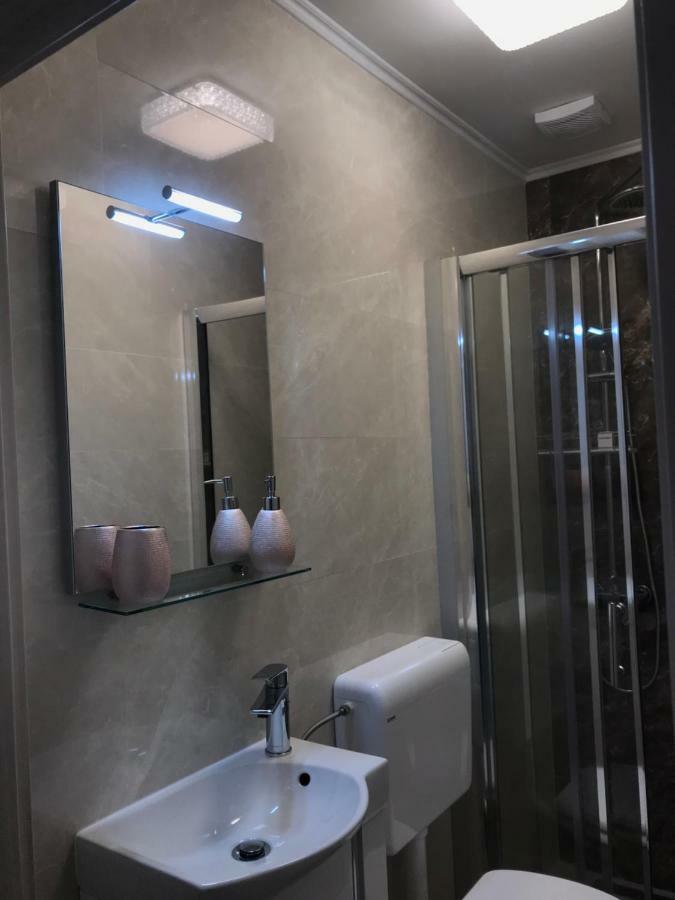 Rooms Milena 塞尼 外观 照片